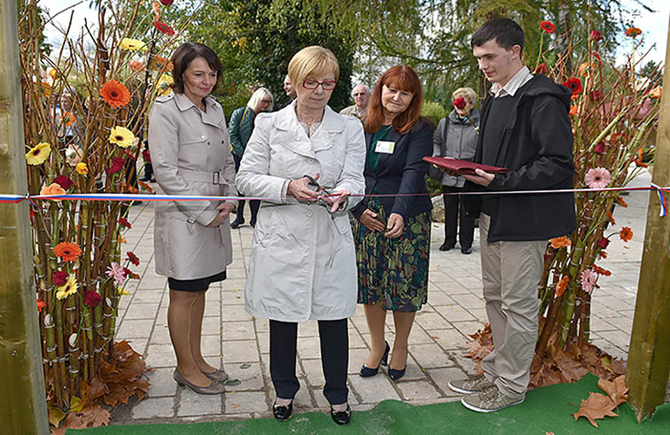 img-0285_naslovna