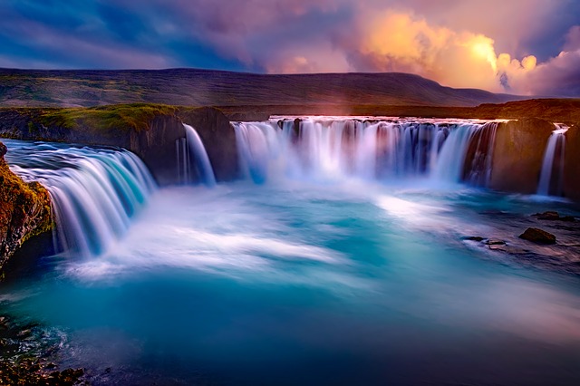 gooafoss-1840758_640