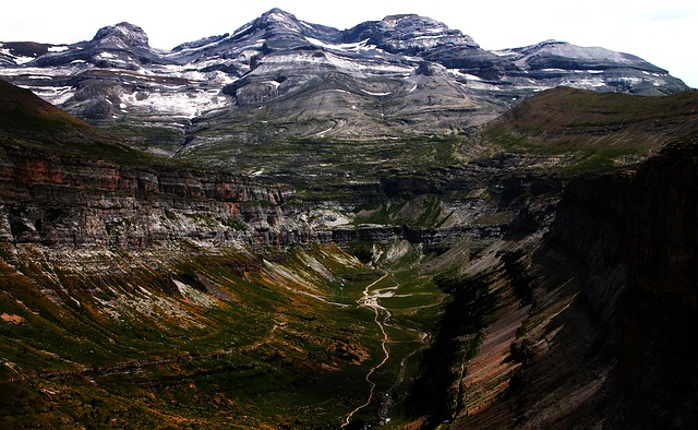 ordesa-national-park-892922_640