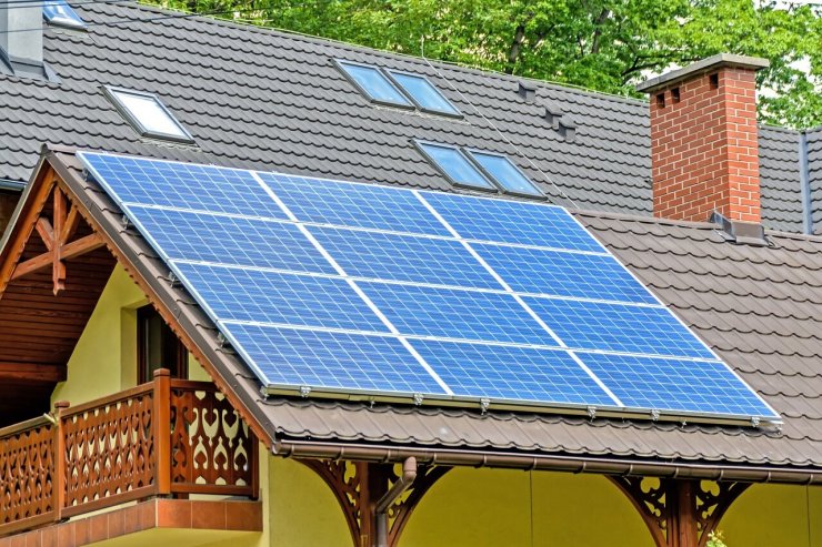 Do konca leta do 500 novih mikro sončnih elektrarn
