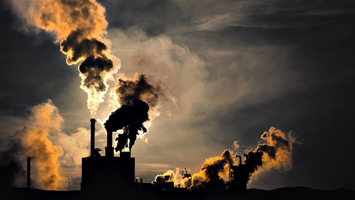 Dve tretjini emisij prihaja le od 90 podjetij
