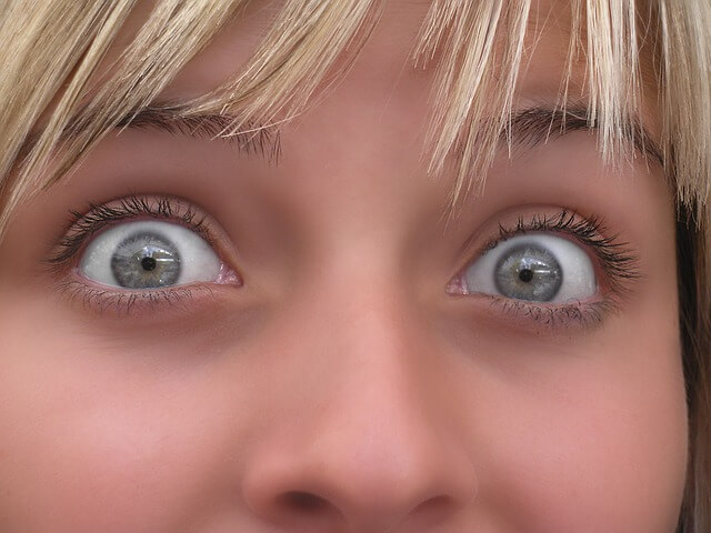 eyes-937972_640