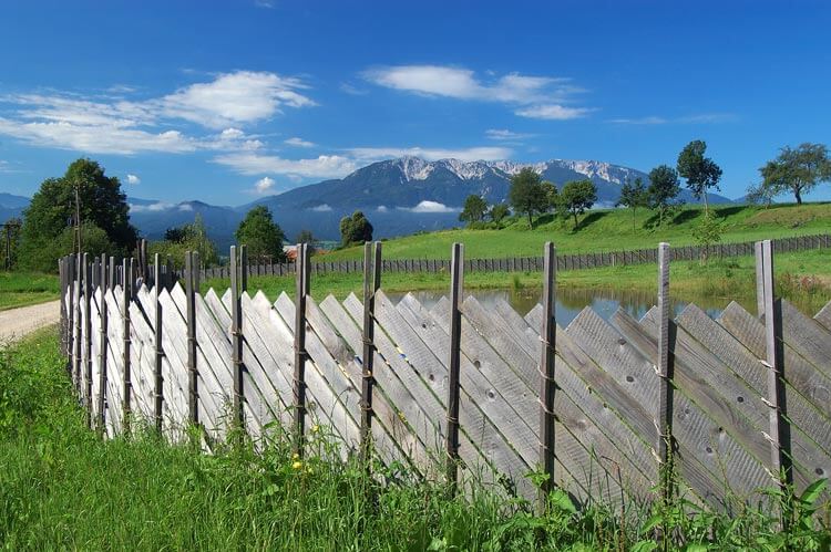 Dom na Peci (1665 m)