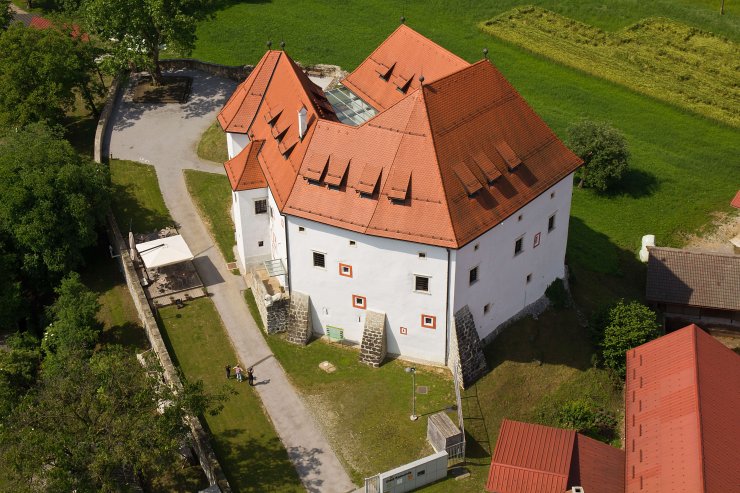 Grad Komenda Polzela