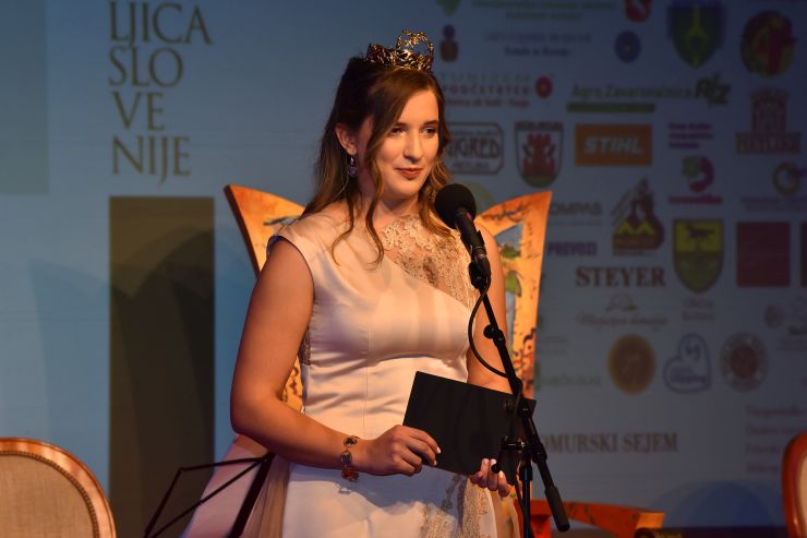 Kdo je nova vinska kraljica Slovenije?